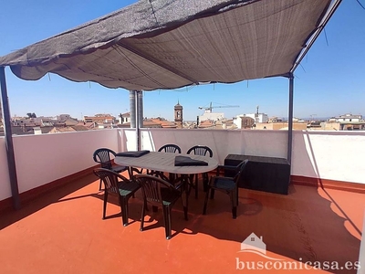 Dúplex en alquiler en Linares de 3 habitaciones con terraza y muebles