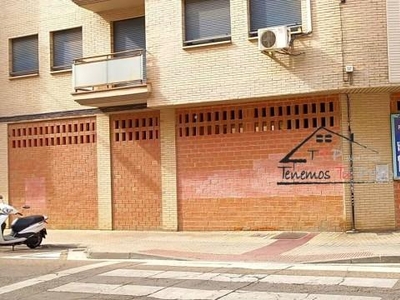 Local en venta en Zaragoza