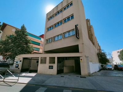 Oficina - Despacho en alquiler Granada Ref. 93799823 - Indomio.es
