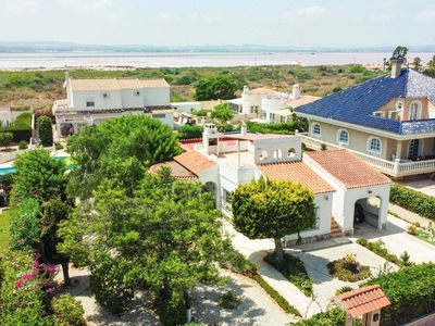 Torrevieja villa en venta