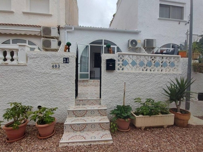 Venta Casa adosada en San Luis Torrevieja Torrevieja. Buen estado 45 m²