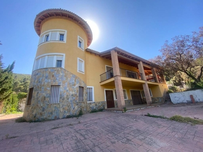 Venta Casa unifamiliar Carcaixent. Con terraza 787 m²