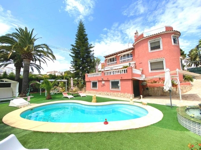 Venta Casa unifamiliar en Partida Les Bassetes 7E Calp. Plaza de aparcamiento con terraza 139 m²