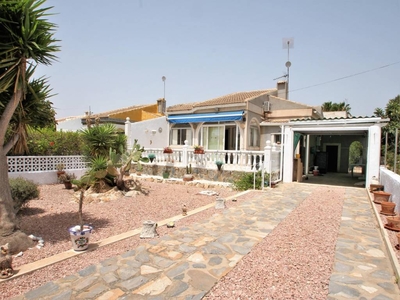 Venta Casa unifamiliar Torrevieja. Con terraza 60 m²