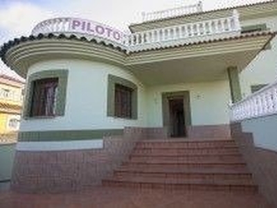 Venta de casa con piscina en Los Balcones, Los Altos, Punta Prima (Torrevieja)