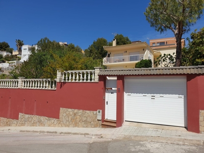 Venta de casa con piscina en Segur de Calafell, Segur de dalt