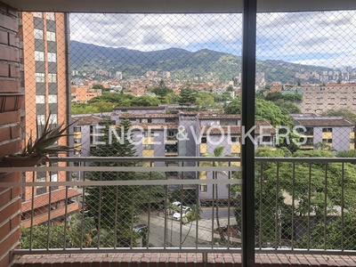 Penthouse duplex con vista panorámica para venta en Jardines, Envigado