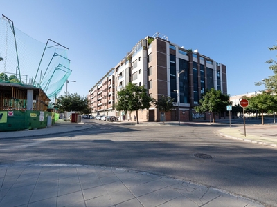 Venta de piso con piscina en Campus de la Salud, Nuevo Campus (Granada), Campus Salud