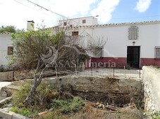 Casa con terreno en Huércal-Overa