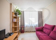 Piso centrico amueblado de 3 habitaciones en Castellar del Vallès