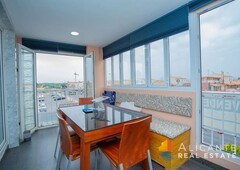 Apartamento en venta en Playa del Acequión, Torrevieja, Alicante