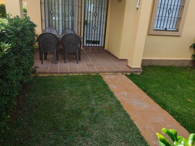 Alquiler Piso en novo santi petri vespasiano. Chiclana de la Frontera. Buen estado plaza de aparcamiento calefacción central