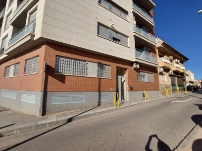 Alquiler Piso Murcia. Piso de cuatro habitaciones Con terraza