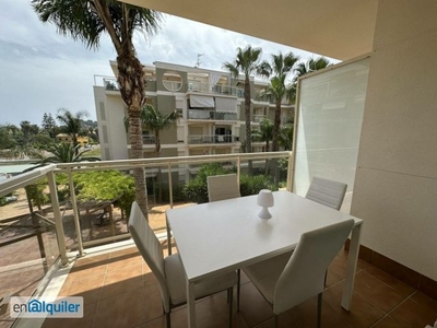 Apartamento para larga estancia en Denia