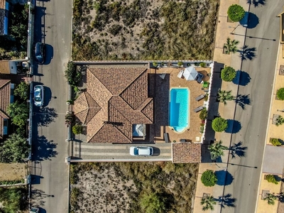 Arboleas villa en venta