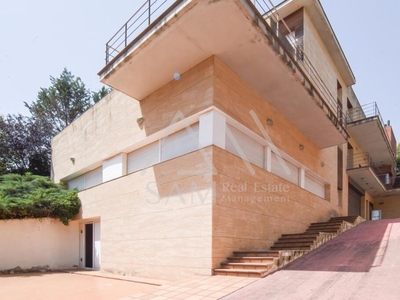 Casa / Chalet en venta en Sant Cugat del Vallès de 852 m2