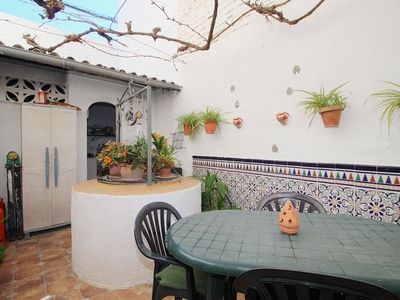 Guaro casa adosada en venta