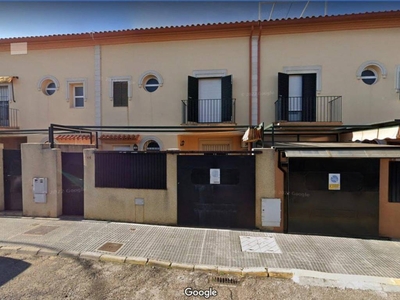 Venta Casa adosada Badajoz. Con terraza 156 m²