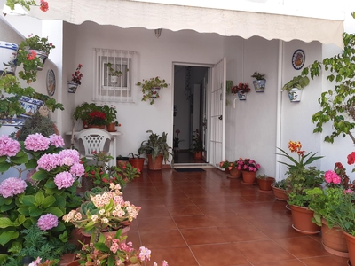 Venta de casa con terraza en Puerto Real, Las canteras
