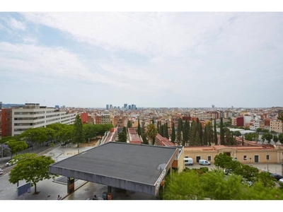 Piso de dos habitaciones Camino de la Torre Melina, La Maternitat-Sant Ramon, Barcelona