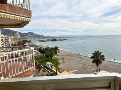 Venta Piso en Paseo Maritimo Rey de Espana. Fuengirola. Buen estado sexta planta con balcón