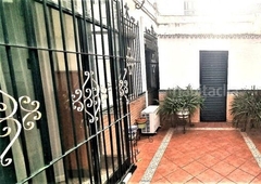 Casa magnífica casa con parcela en Doctor Barraquer - G. Renfe - Policlínico Sevilla