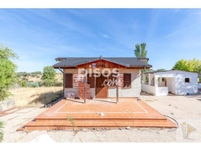 Chalet en venta en Calle del Castillo de Maqueda