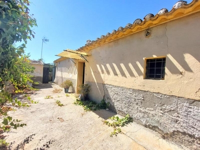 Casa con terreno en Lorca