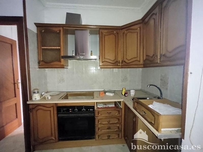 Chalet en venta en Linares