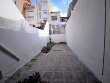 Venta Casa unifamiliar Sabadell. Con terraza 140 m²