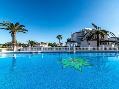 Apartamento en venta en Elviria, Marbella, Málaga