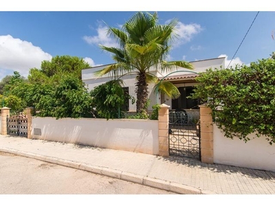 BONITA CASA DE ORIGEN MALLORQUINA EN SA RÁPITA, MALLORCA.