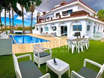 Chalet en venta en Costa del Silencio, Arona, Tenerife