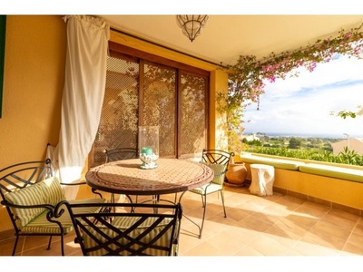 Descubre la elegancia: Encantador apartamento con preciosas vistas en Vall DOr Golf en Portocolom