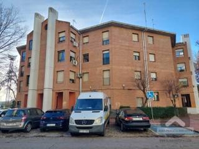 Piso de cuatro habitaciones buen estado, segunda planta, El Val, Alcalá de Henares