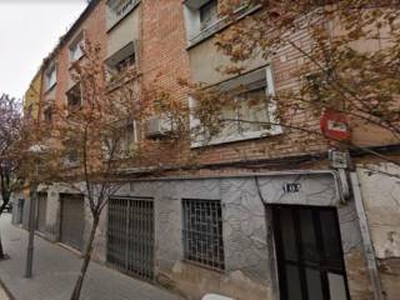 Piso de tres habitaciones Calle Foradada, La Trinitat Vella, Barcelona