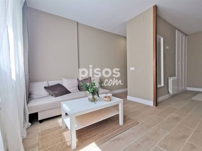 Piso en venta en Calle de Cervantes, 30