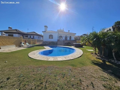 VILLA - CHALET INDEPENDIENTE EN VENTA EN ESTACIÓN DE CÁRTAMA