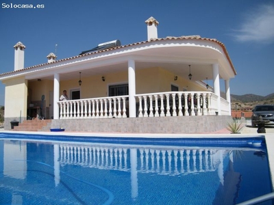 Villa en Venta en Abanillas, Murcia