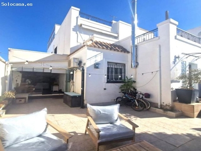 Villa en Venta en Torrevieja, Alicante