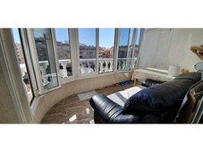 Apartamento en Calle Maria Gil Vallejos , Torrevieja