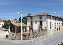 Casas de pueblo en Sesma
