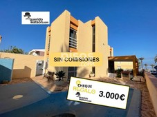 Chalet en venta en Avenida Isla Cristina, 6