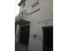 Venta Casa unifamiliar en Calle LAS ESPEÑAS Jarandilla de la Vera. Buen estado 180 m²