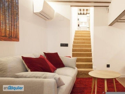 Acogedor apartamento de 1 dormitorio con aire acondicionado en alquiler cerca del metro en el centro de Lavapiés