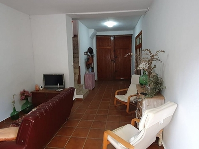 Ayora casa adosada en venta