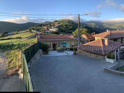 Casa En Biescas, Asturias