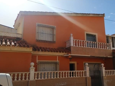 Chalet adosado en venta en Calle Rio Arlanza, 30310, Cartagena (Murcia)