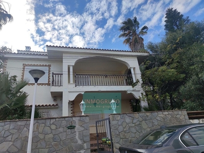 Piso en venta en El Balcó - Jaume I de 6 habitaciones con terraza y piscina