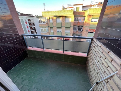 Piso en venta en Ollerías - San Cayetano de 5 habitaciones con terraza y garaje
